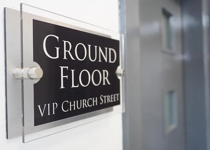 Vip Church Street Apartment